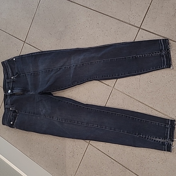 7forallmankind Ankle Skinny with Seams and Front Splits in Vintage Noir - Picture 2 of 10